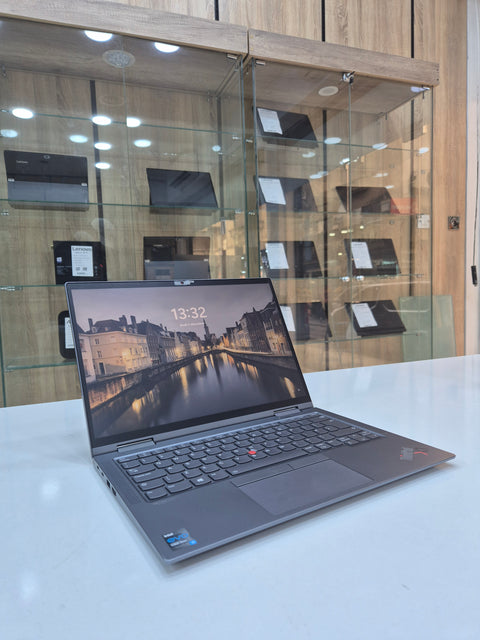 Thinkpad X1 Yoga 6