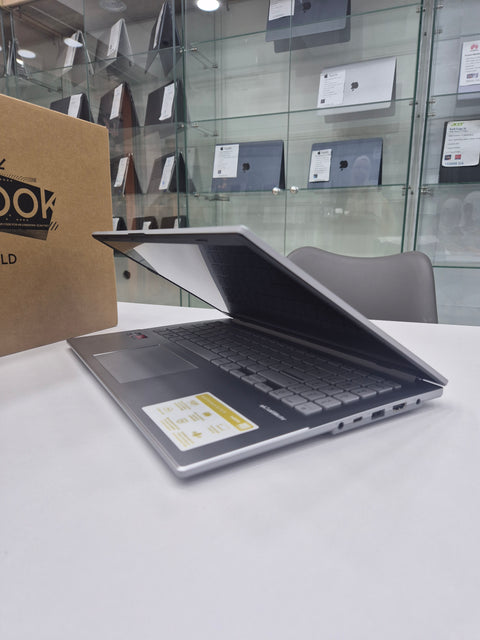 Asus Vivobook Go 15