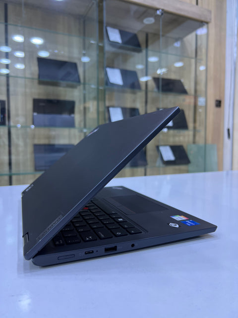 Lenovo thinkpad L13 Yoga Gen 3