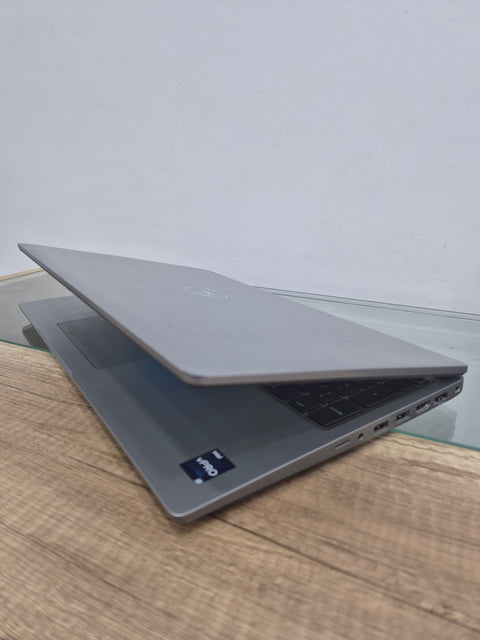 Dell latitude 5540