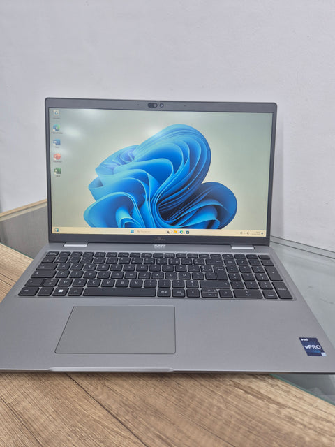 Dell latitude 5540