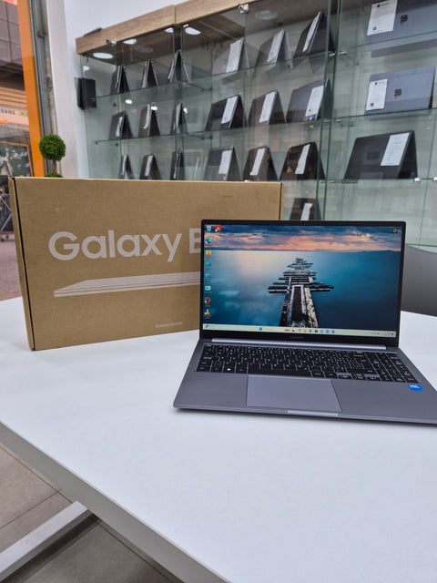 Samsung galaxy book 4