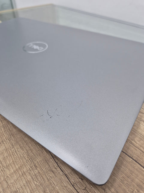 Dell latitude 5540