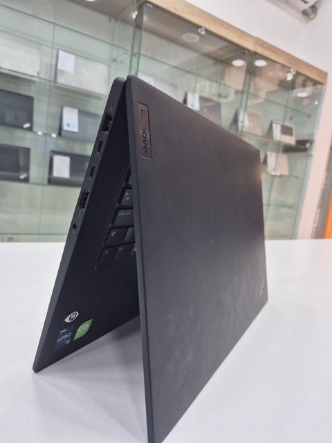 Lenovo thinkpad P1 Gen 5