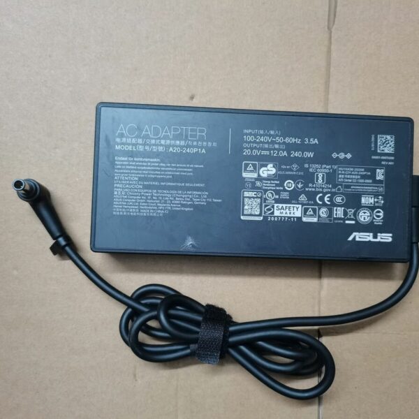 ASUS 20V 12A 45*30 240W